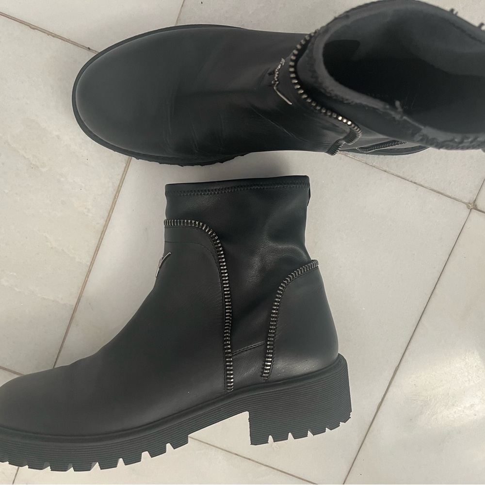 Black Leather Ankle Boots Men’s size 44 (US size 11)